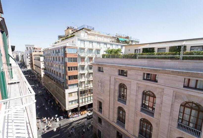 Superior Room, Hg Boutique Toledo, Napoli Centro, By Clapa Group