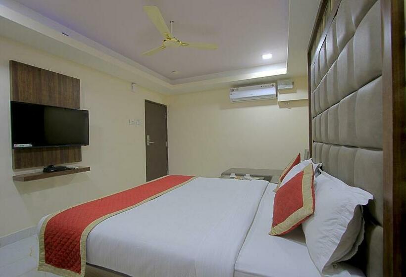 标准间, Abm Express Inn