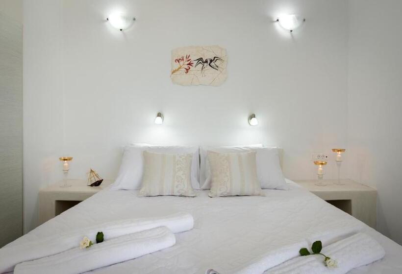 سوییت لوکس, Pancratium Villas & Suites