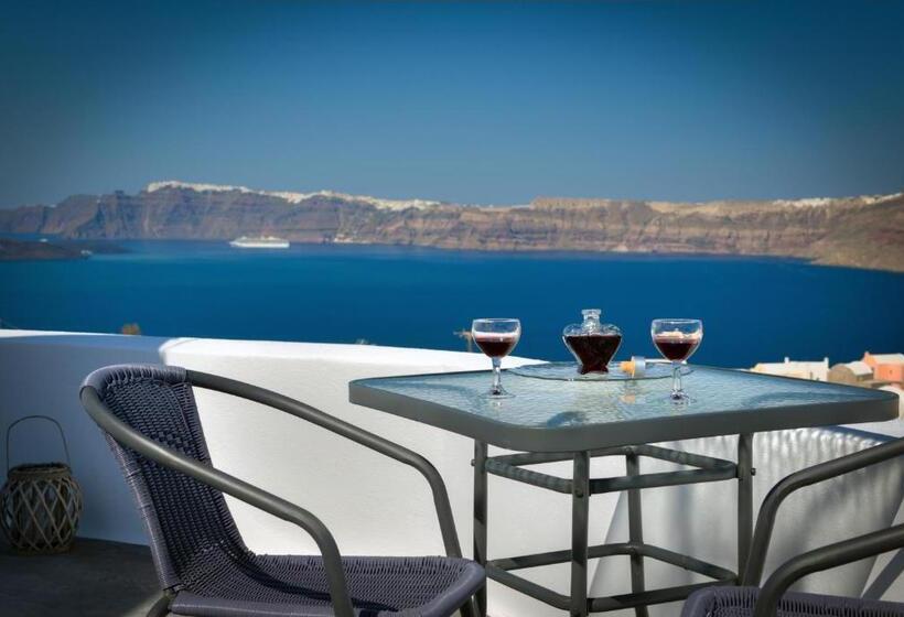 اتاق لوکس با چشم‌انداز دریا, Pancratium Villas & Suites