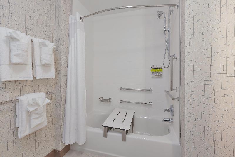 Люкс Адаптированный для Инвалидов, Holiday Inn Express & Suites   Grand Rapids Airport   South, An Ihg