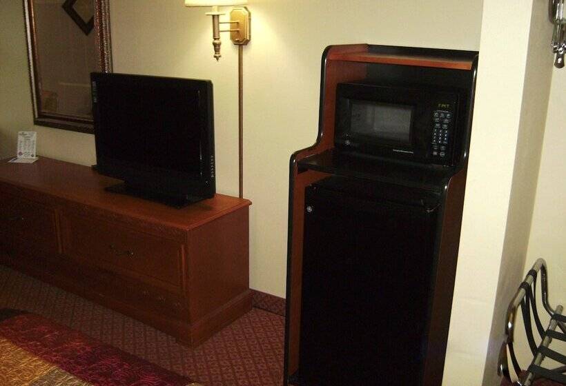 Номер Стандарт, All American Inn & Suites Branson