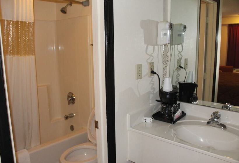 스탠다드 룸 더블 침대 2개, Americas Best Value Inn   Fredericksburg North