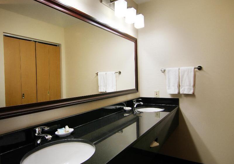 스위트 킹사이즈 침대, Best Western Plus City Center