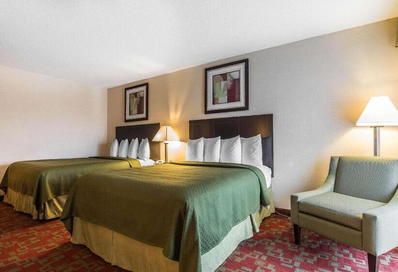 Номер Стандарт с Балконом, Quality Inn Shelburne  Burlington