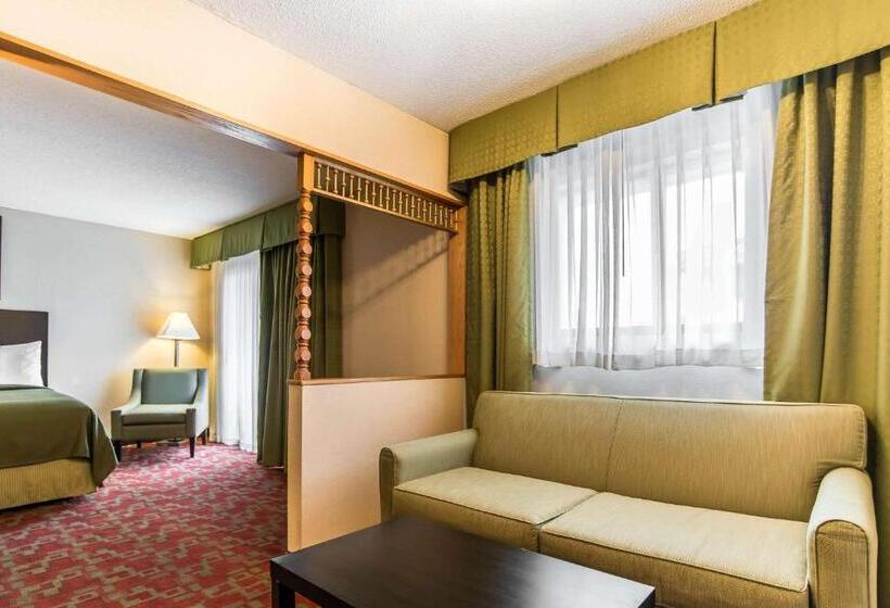 Люкс, Quality Inn Shelburne  Burlington