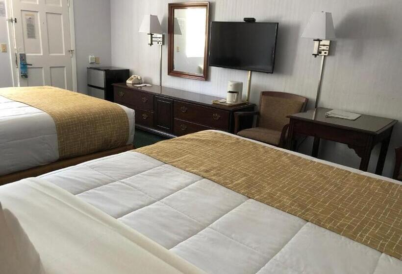Номер Стандарт, Travelodge By Wyndham Cape Cod Area