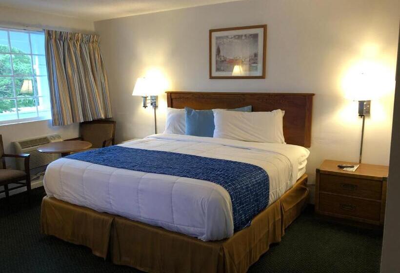 Стандартный Номер Кровать Кинг, Travelodge By Wyndham Cape Cod Area