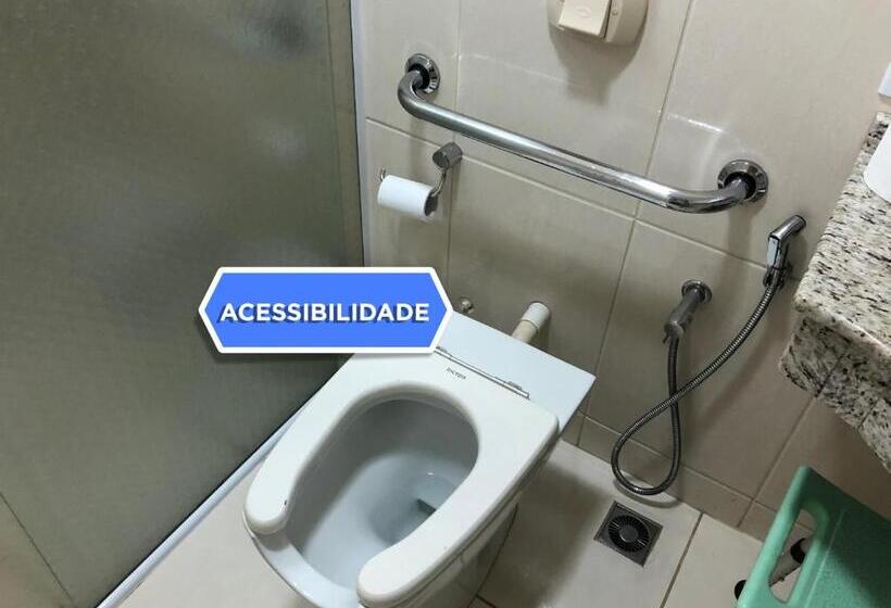 스탠다드 트리플 룸, Palace Hotel Guaíra