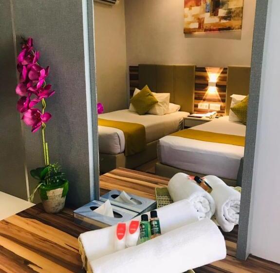اتاق لوکس, Villa Abadi Resort