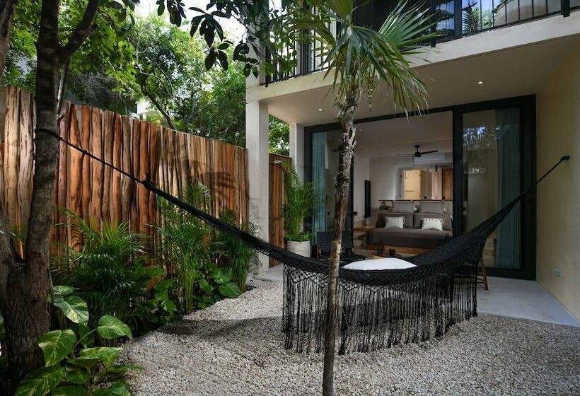 Deluxe Suite King Bed, Casa Agape Hotel Tulum With Beach Club Access