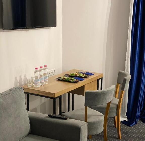 스탠다드 룸 킹사이즈 침대, Grofa Apartments