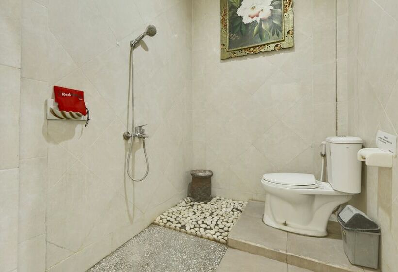 Quarto Estandar, Reddoorz Near Stadion Kompyang Sujana Bali