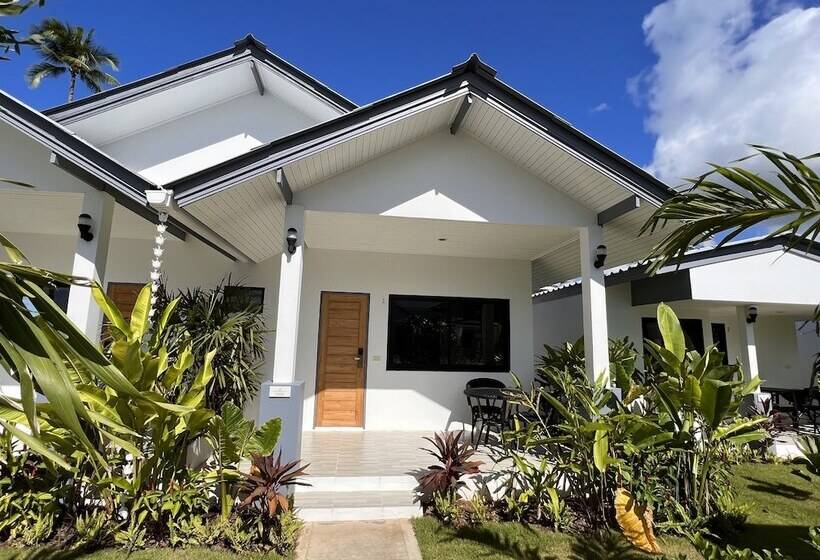 Номер Deluxe Вид на Бассейн, Pearl Of Samui Resort