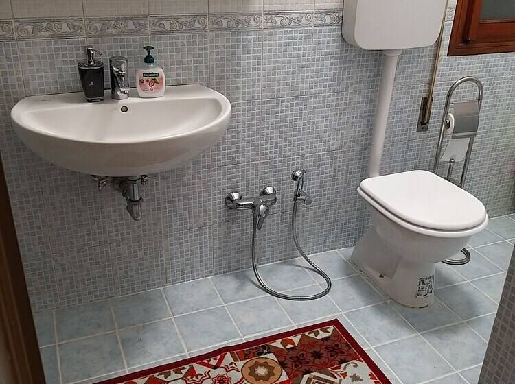 Quarto Estandar Individual Banheiro Compartilhado, Venice Star House