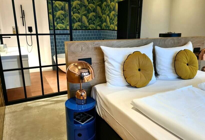 标准间, Koncept Hotel International
