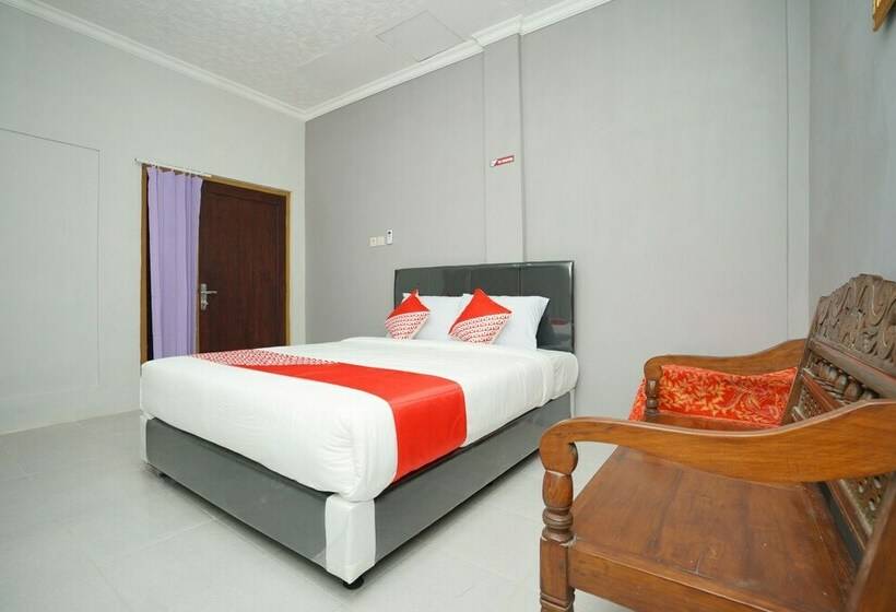 Номер Deluxe, Nindy Homestay By Oyo Rooms
