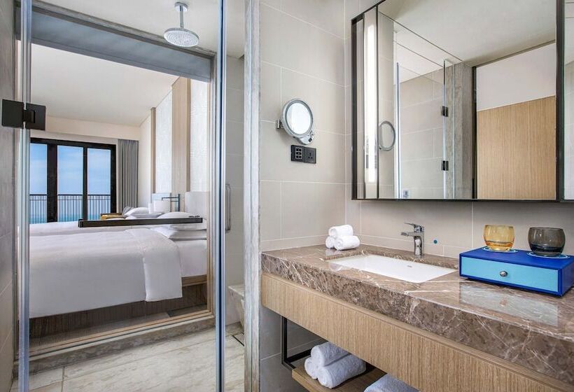 스탠다드 룸 더블 침대 2개, Four Points By Sheraton Wuchuan, Loong Bay