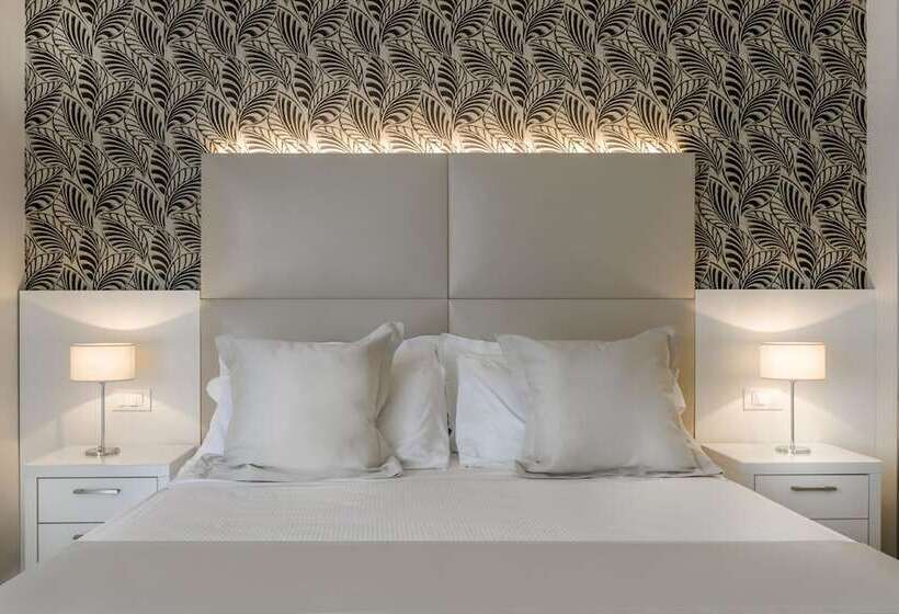اتاق لوکس چهار تخته, Riviera