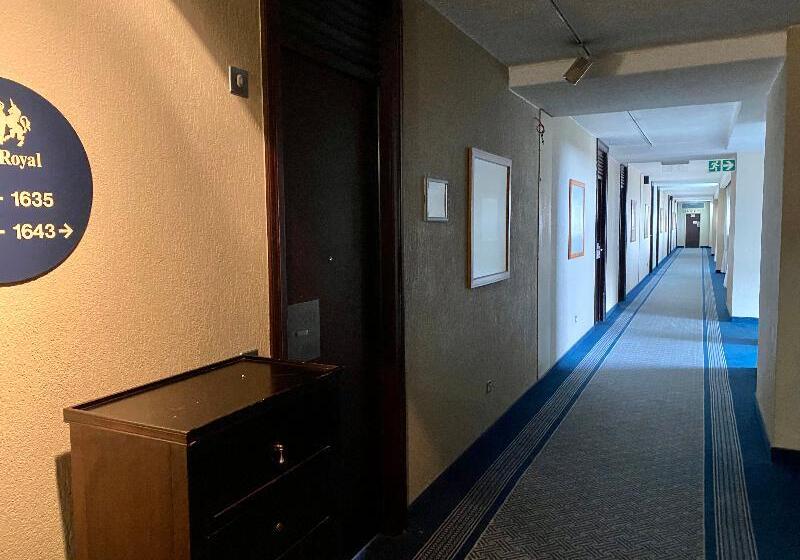 带大床的标准间, Best Western Hazlet Inn