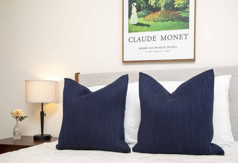 Economy Kamer, Washington Square Inn