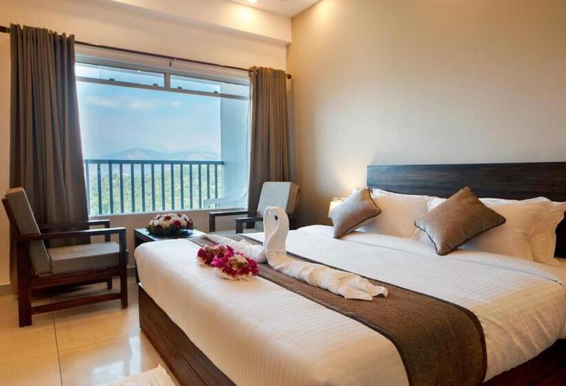 اتاق لوکس با بالکن, Pleasant Hill Resort