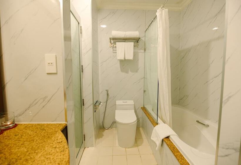 Quarto Deluxe, Du Parc Hotel Dalat