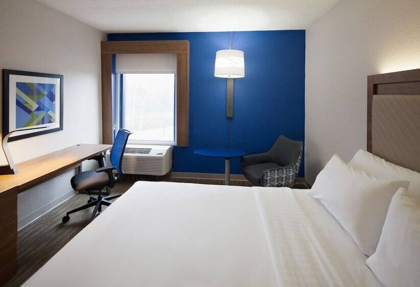 스위트, Holiday Inn Express Hotel & Suites Nashville Brentwood 65s