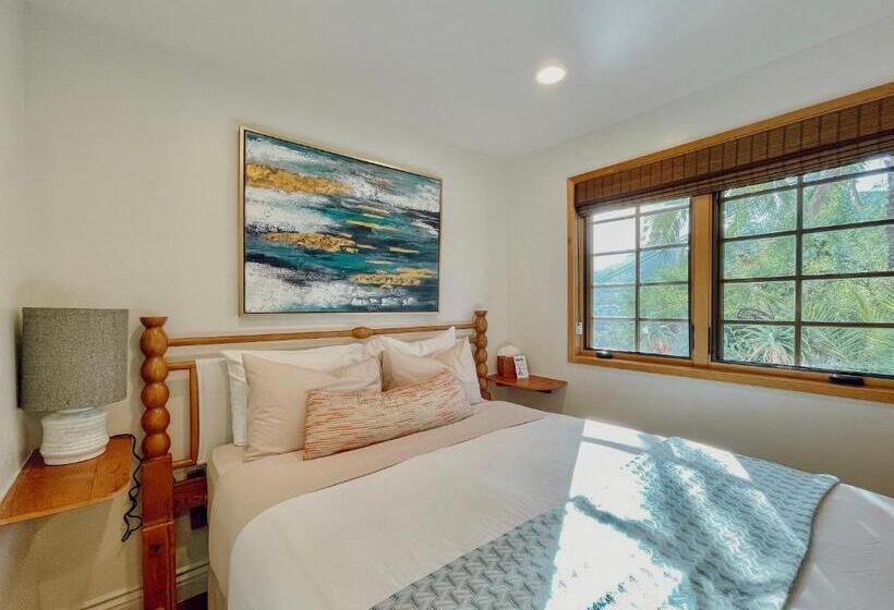 标准间, Zane Grey Pueblo