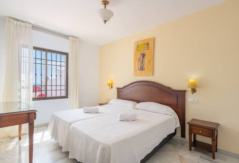 Apartamento 1 Dormitório, Aparthotel Playamaro