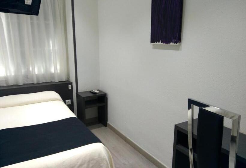 Номер Стандарт Индивидуальный, Hostal Doña Isabel