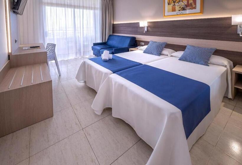 Quarto Triplo Estandar, 4r Gran Regina