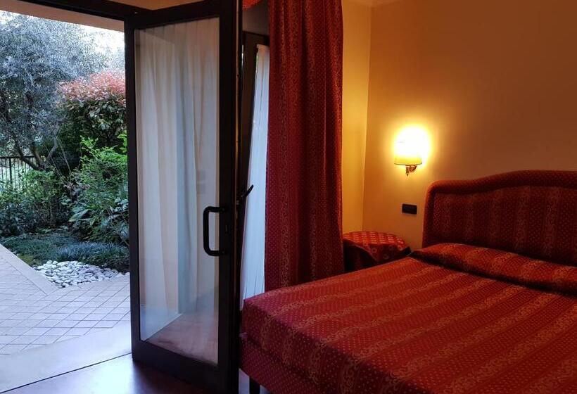 Номер Economy, Admiral Hotel Villa Erme