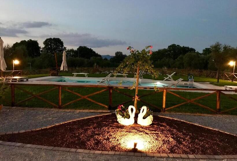 家庭间, Agriturismo Re Di Fiori