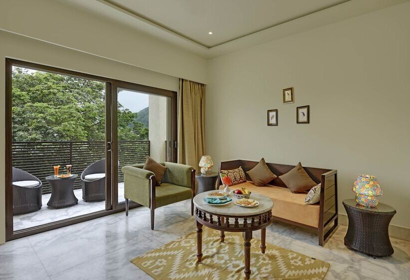 스위트, The Kumbha Residency By Trulyy   A Luxury Resort And Spa