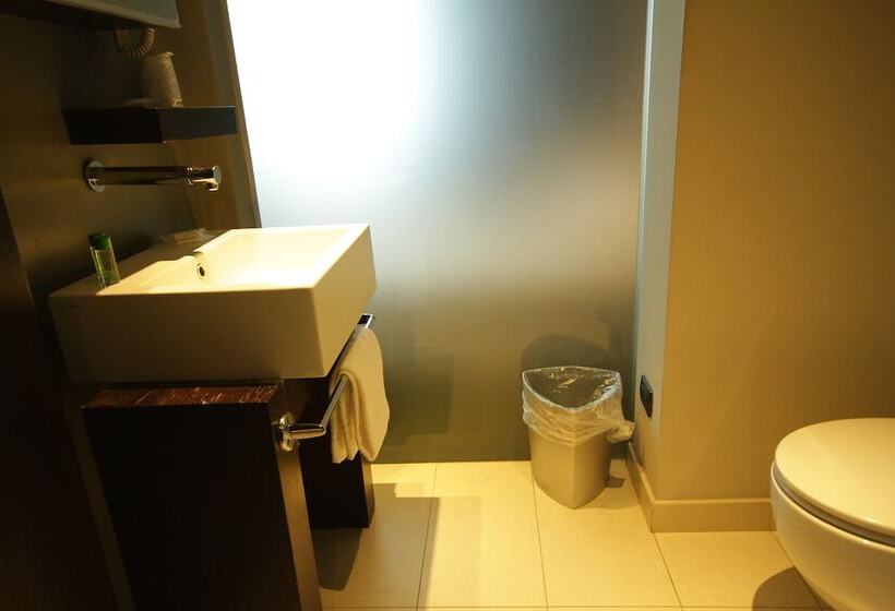 Полулюкс, Bes Hotel Cremona Soncino