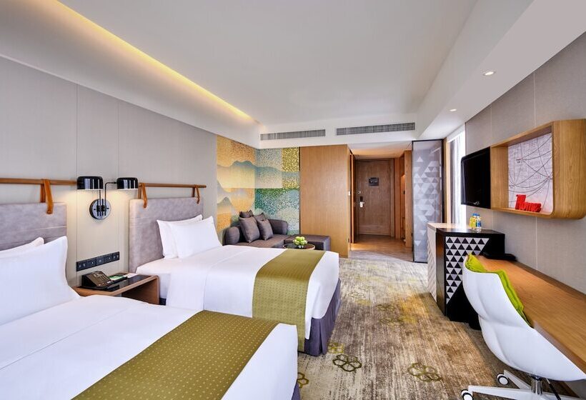 Номер Стандарт Адаптированный для Инвалидов, Holiday Inn Guangzhou South Lake