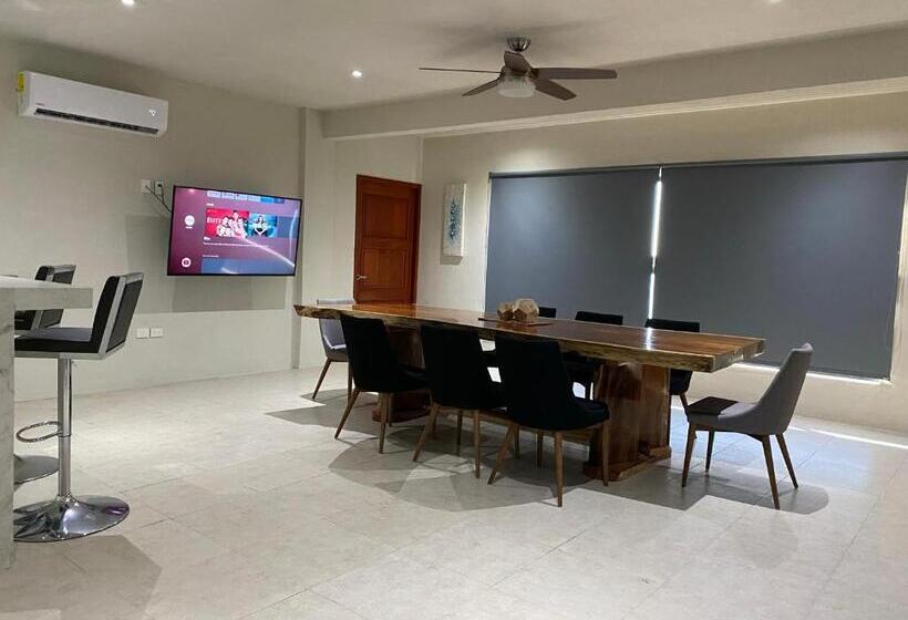 شقة غرفة واحدة مطلة على البحر, Cuxos Hotel Beachfront