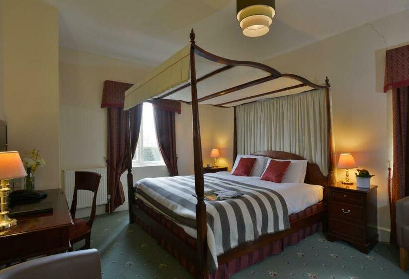 Номер Стандарт, Taunton Town House