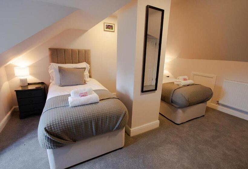 Номер Стандарт, Woodfalls Inn