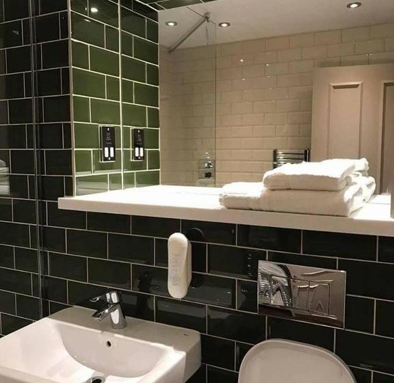 Номер Стандарт, The George Hotel Wetherspoon