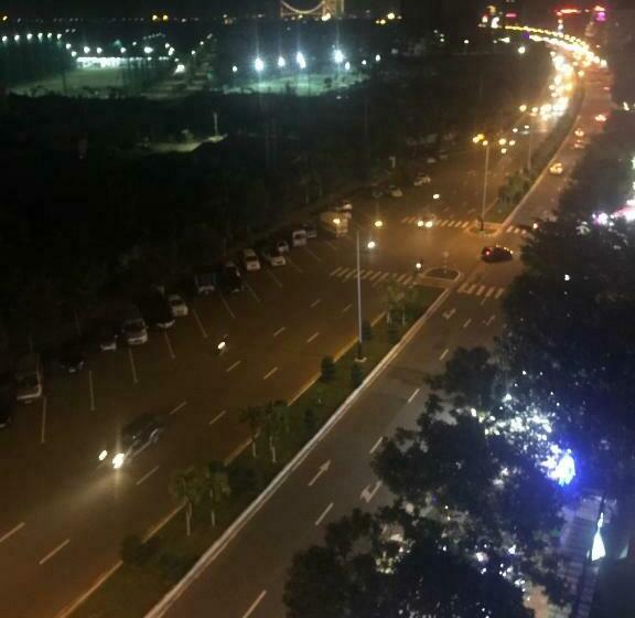 اتاق استاندارد با چشم‌انداز شهر, Brody Beach