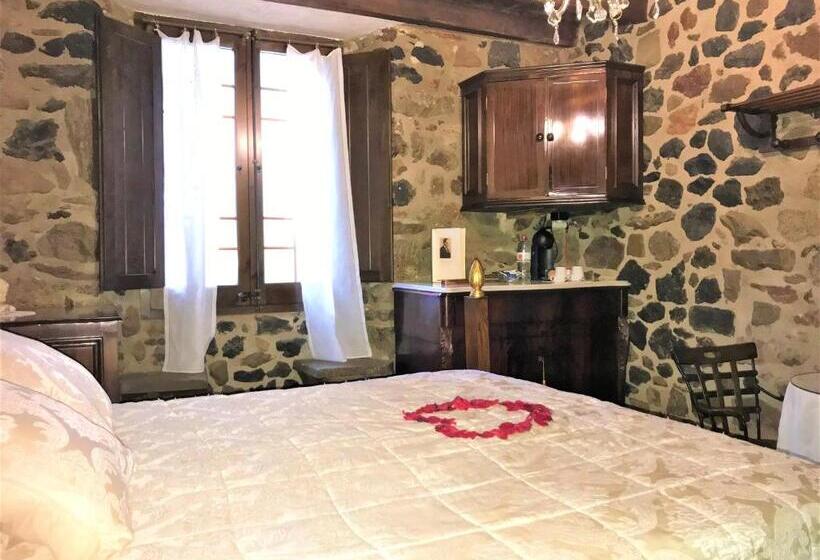 Номер Стандарт, La Casa Dels Poetes