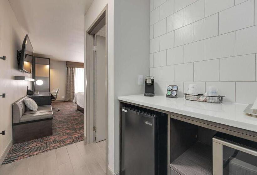 Büyük Çift Kişilik Yataklı Standart Oda, Best Western Downtown Plus Music Row