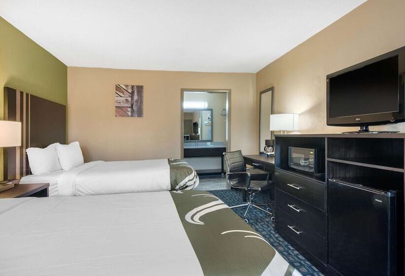 Номер Стандарт 2 Двуспальные Кровати, Quality Inn & Suites Brooksville I 75 Dade City