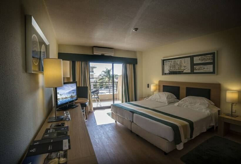 Quarto Estandar Vista Mar, Vila Gale Marina