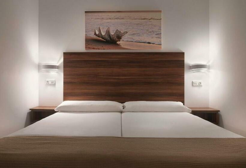 Студио Стандарт Боковой Вид на Море, Sol Sun Beach Apartamentos