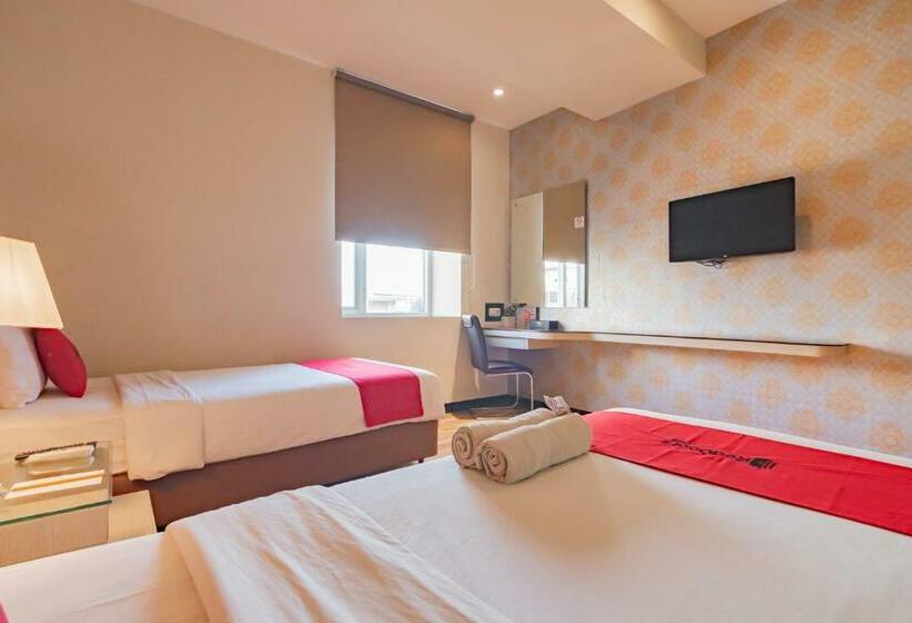 Номер Стандарт, Reddoorz Premium Near Bandung Station