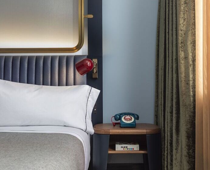 Номер Deluxe Адаптированный для Инвалидов, Canopy By Hilton Philadelphia Center City
