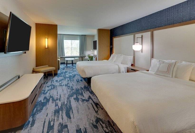 스위트, Fairfield Inn & Suites Warsaw